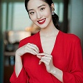 杨采钰