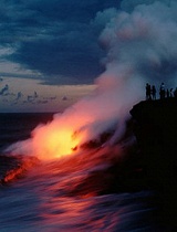 日本火山爆发瞬间