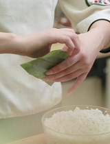 红豆解相思，中秋节就要吃豆沙馅的月饼，家的味道，又能减肥护肤